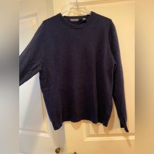 Men’s Navy Blue Cashmere crew neck sweater, Size Large